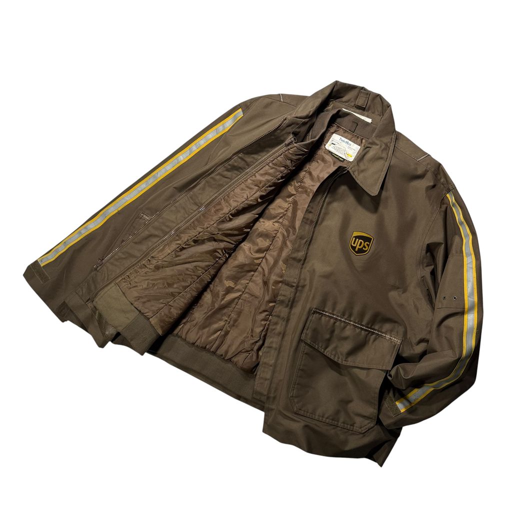 【USED】TWINHILL UPS Official Uniform Utility Jacket Brown XL / ツインヒル UPS 公式ユニフォーム ワークジャケット ブラウン 茶色 リフレクターテープ付き 企業モノ ビッグサイズ 古着