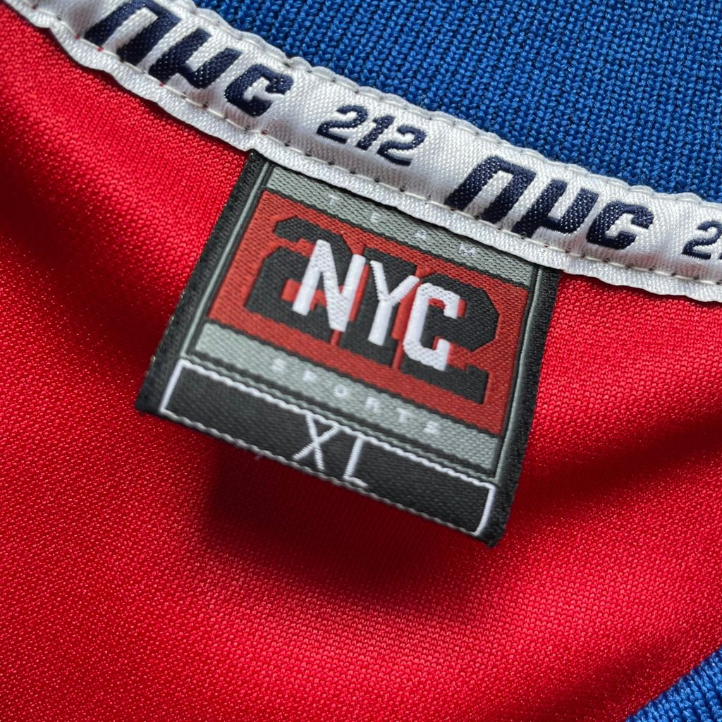 212 NYC SPORTS SCRIPT LOGO JERSEY