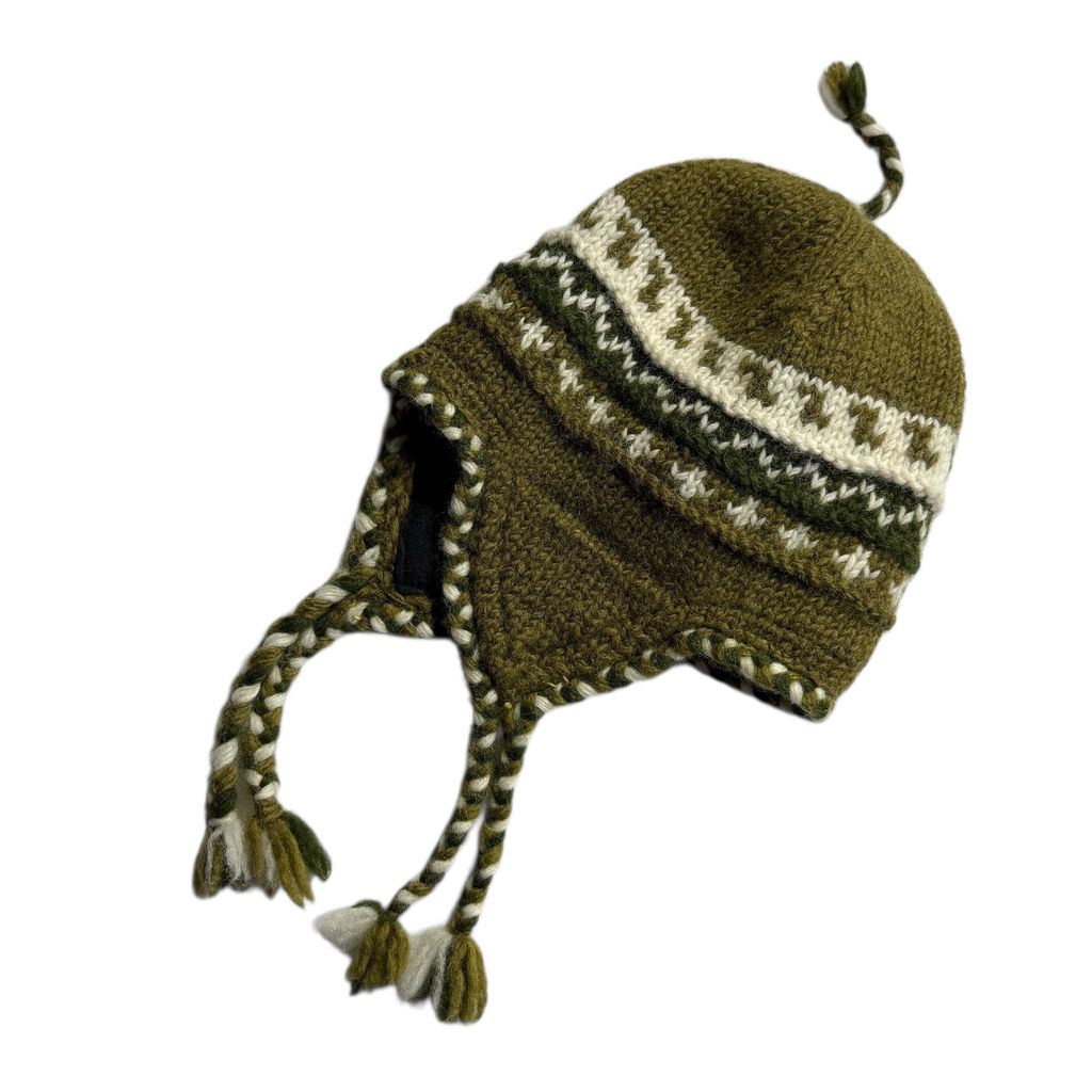【USED】Ear Flap Hand Knit Sherpa Hat Made in Nepal