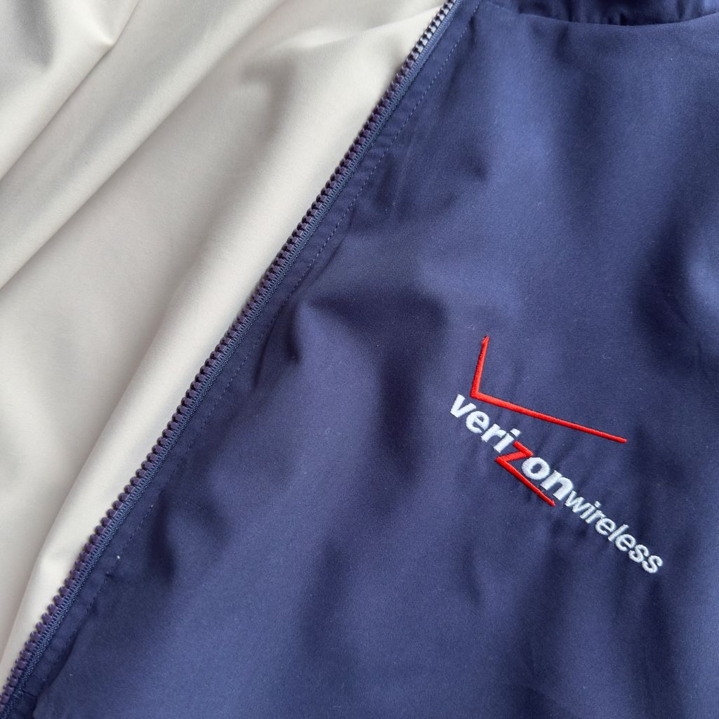 【USED】Vantage "Verizon" Reversible Jacket