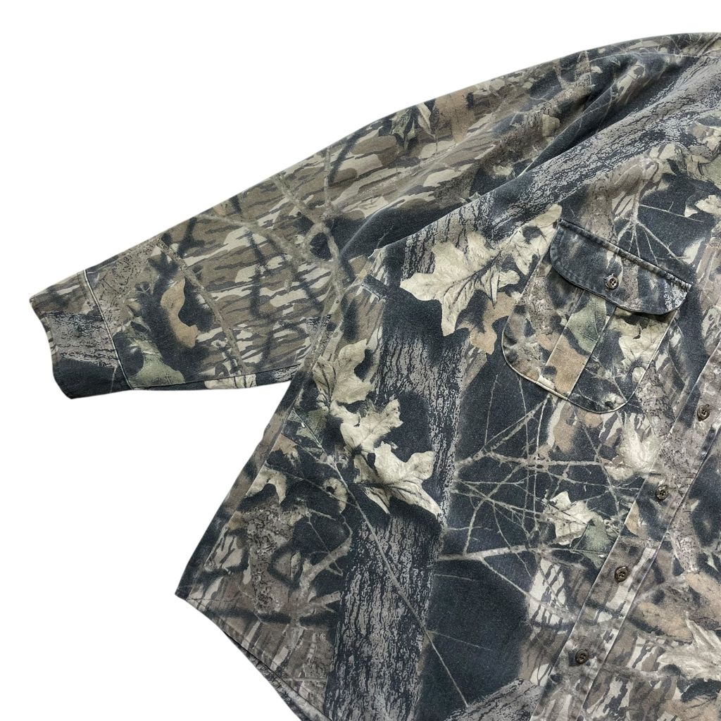 【USED】Mossy Oak Realtree Camo Shirt