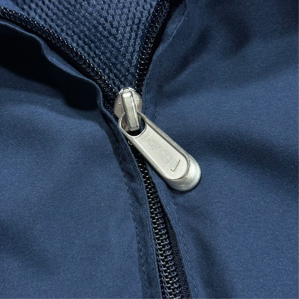 【USED】00s NIKE Nylon Track Jacket Navy x White XL / ナイキ ナイロンジャケット トラックジャケット サイドライン 刺繍ロゴ 紺 白 00年代
